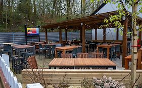 The Fernhurst By Greene King Inns